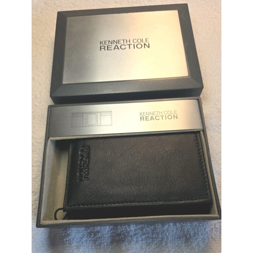 Kenneth Cole Reaction Leather Wallet